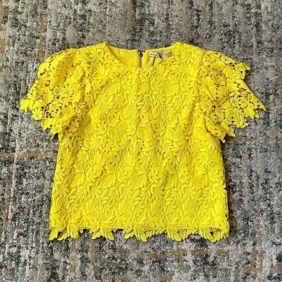 ALICE+OLIVIA FRANCA FLUTTER SLEEVE TOP! NWT! - Picture 1 of 11